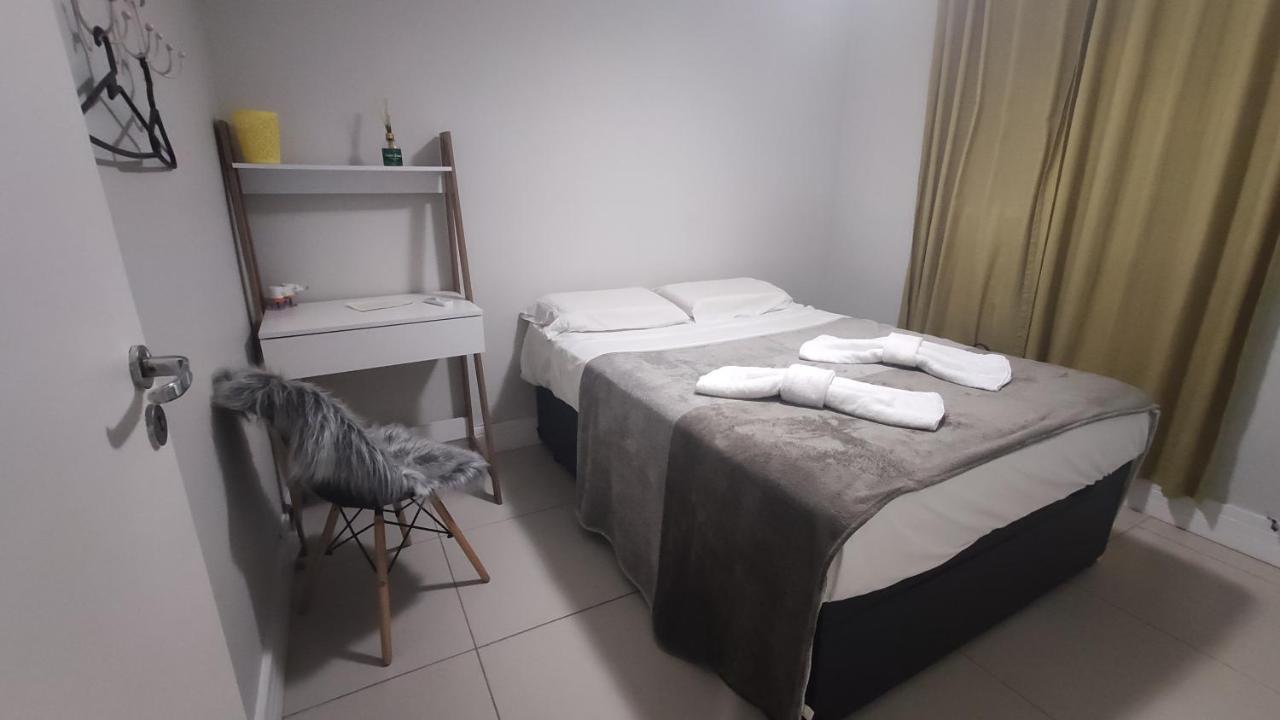 Pinda X Campos X Aparecida Appartement Pindamonhangaba Buitenkant foto